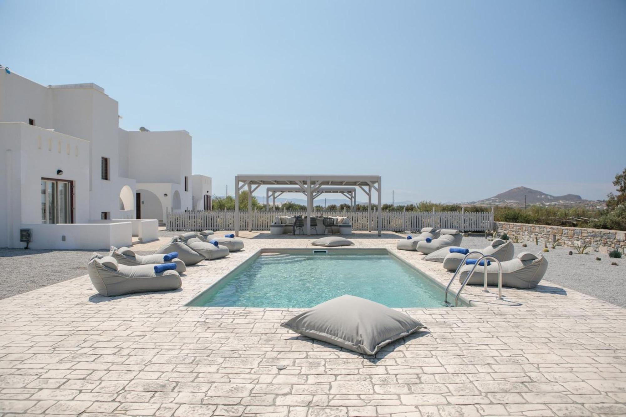 Olives Rocks Naxian Villas Agia Anna  エクステリア 写真