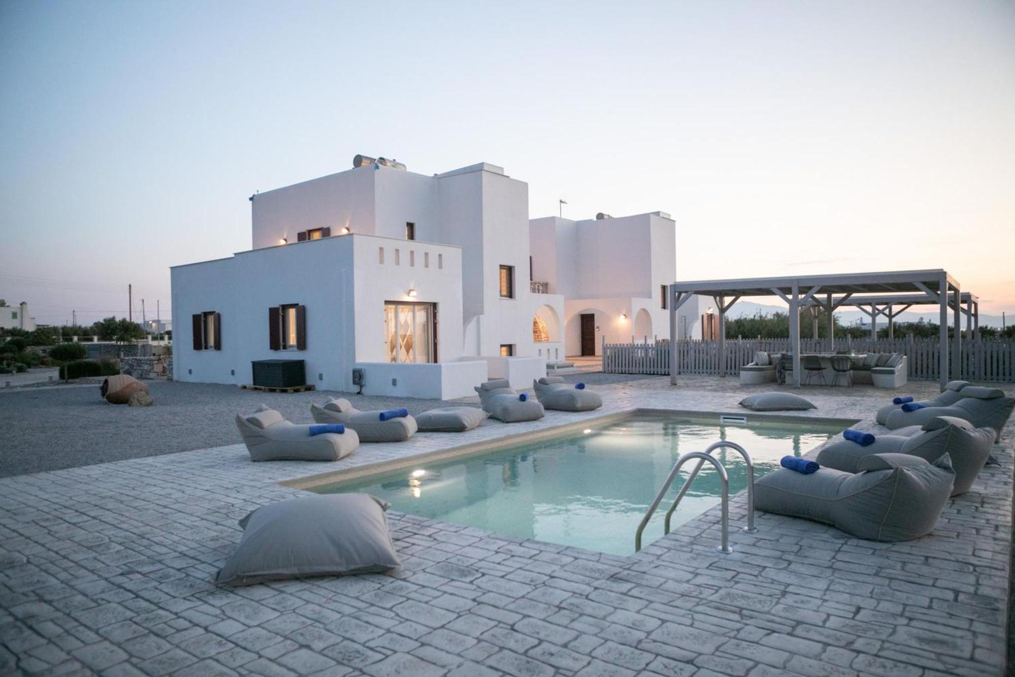 Olives Rocks Naxian Villas Agia Anna  エクステリア 写真