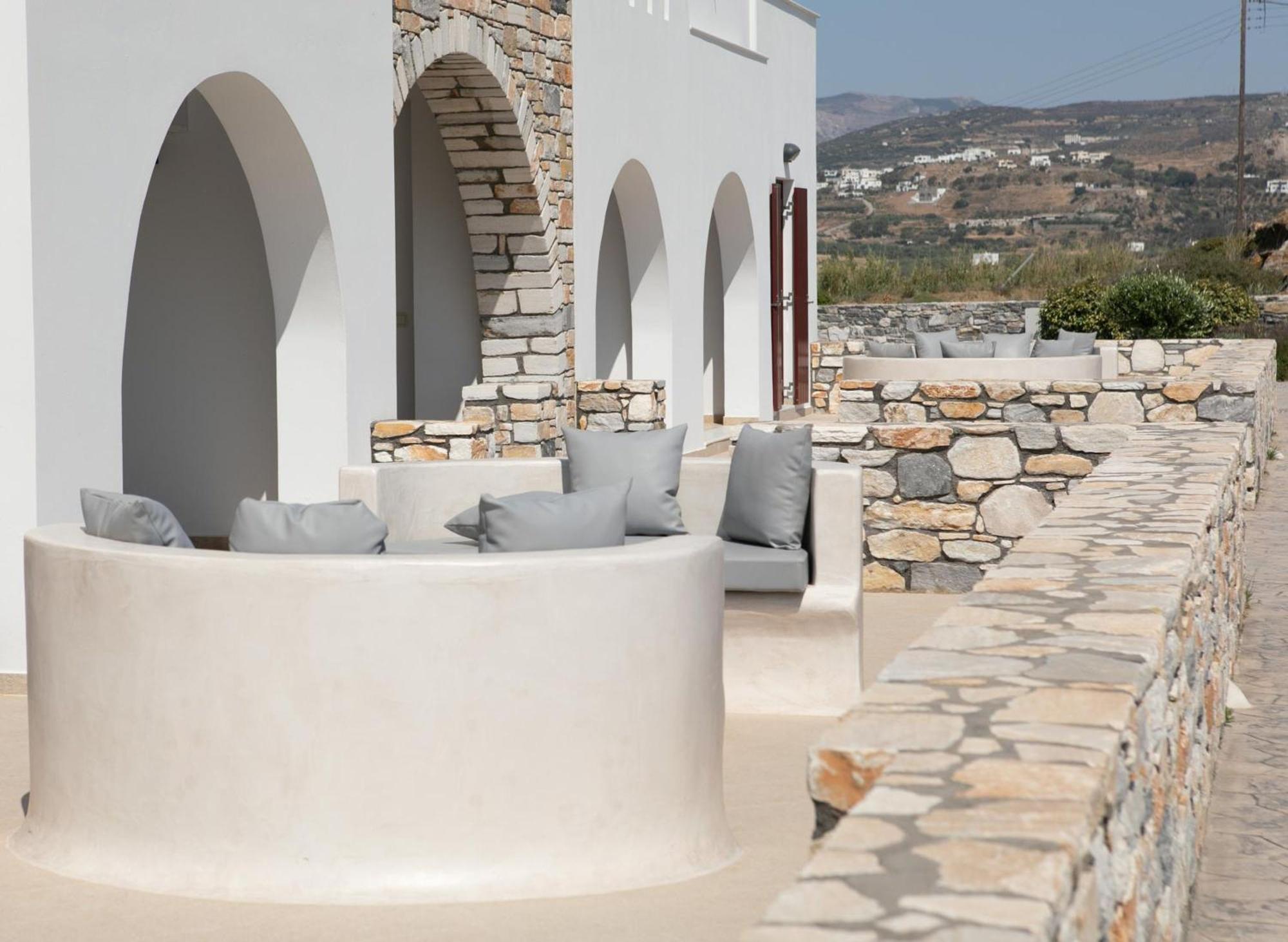 Olives Rocks Naxian Villas Agia Anna  エクステリア 写真