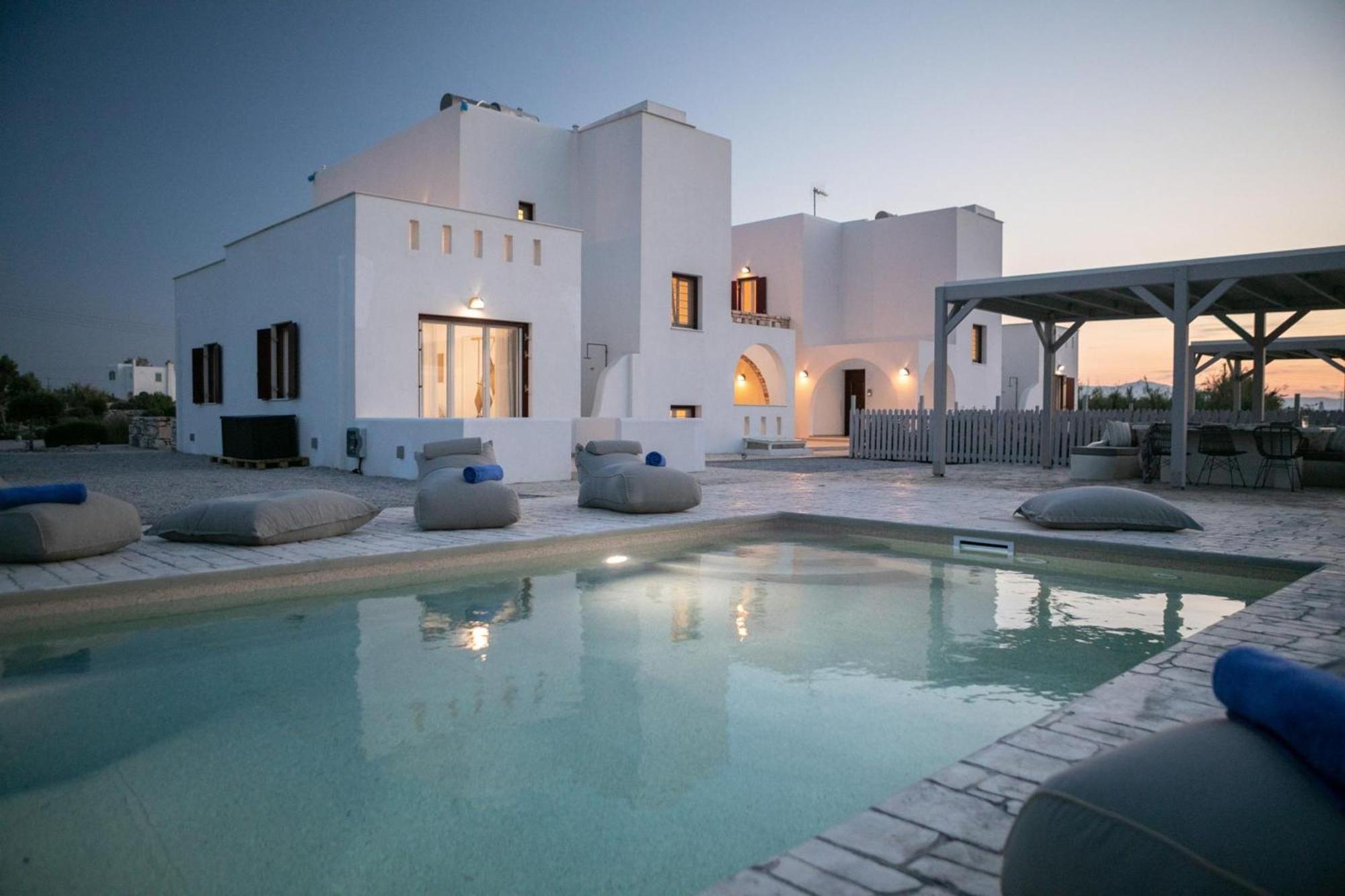 Olives Rocks Naxian Villas Agia Anna  エクステリア 写真